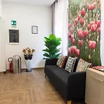 Susy\'S Guest House - Room Trevi